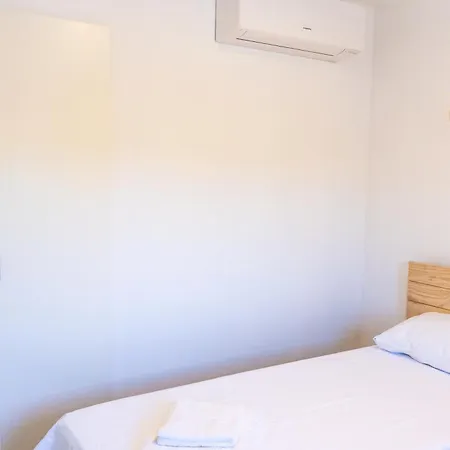 Ses Salines Sa Cubeta Apartment *
